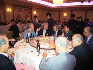 懇親会
