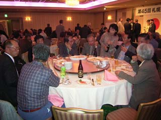 懇親会