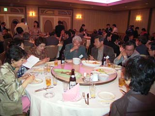 懇親会