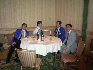 懇親会