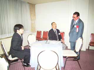 懇親会