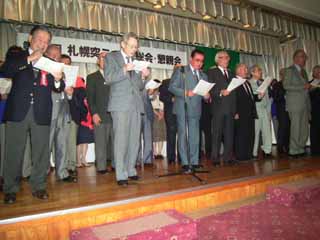 懇親会