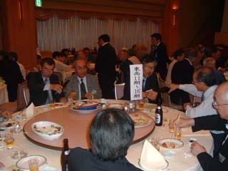 懇親会