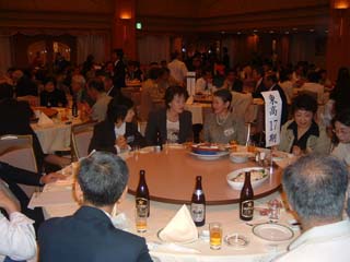 懇親会