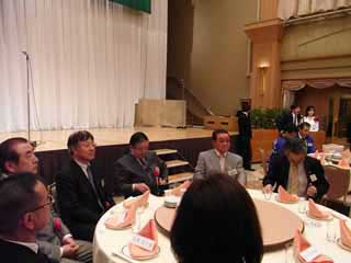 懇親会