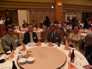 懇親会