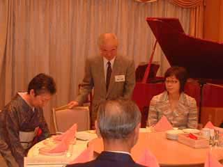 懇親会