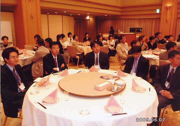 懇親会