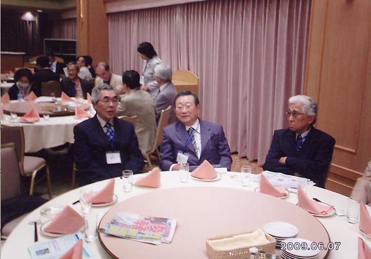 懇親会