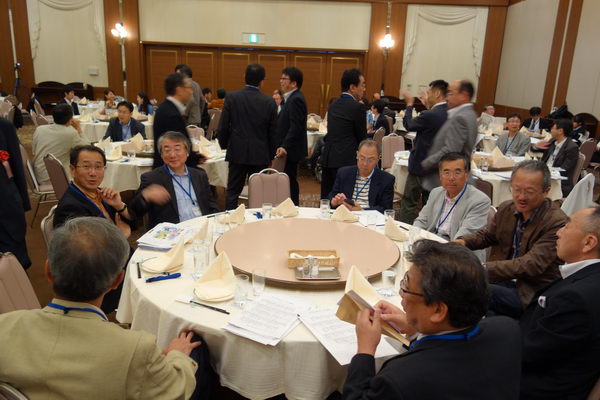 会場３