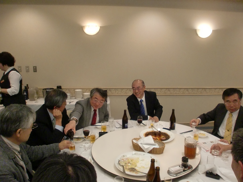 春の役員会 2012